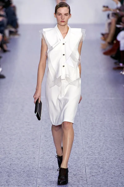 Look 37